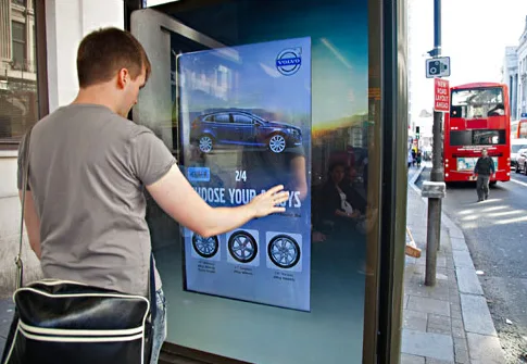 Digital Signage & Advertising — image 3