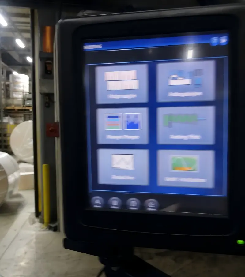 Selecting an industrial LCD for temperature and response time performance